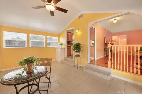 Entry Way - 910 S 5th, Arcadia, CA 91006 photo 3 of 4