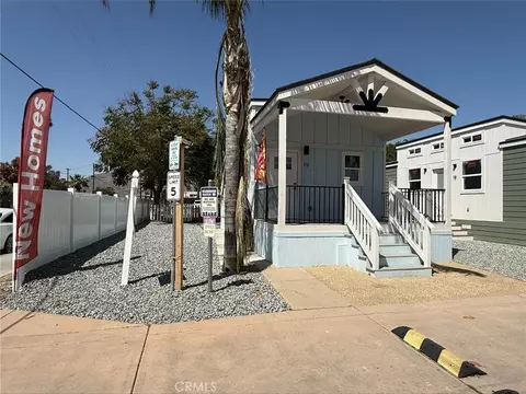 501 S Mistletoe #19, San Jacinto, CA 92582