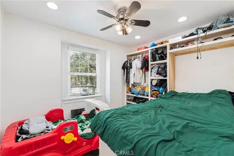 Bedroom - 17358 Highway 67, Ramona, CA 92065 photo 4 of 5