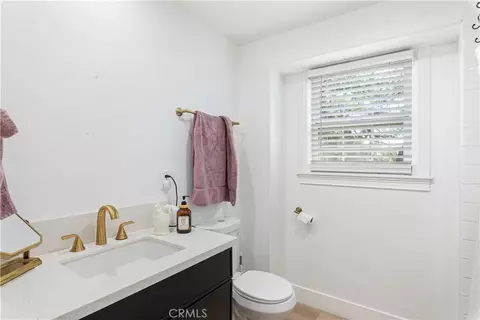 Bath - 17358 Highway 67, Ramona, CA 92065 photo 3 of 3