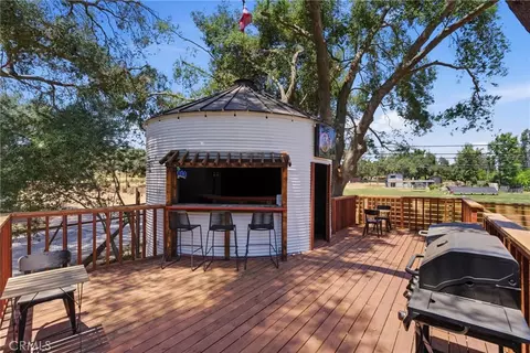 Exterior - 17358 Highway 67, Ramona, CA 92065 photo 13 of 30