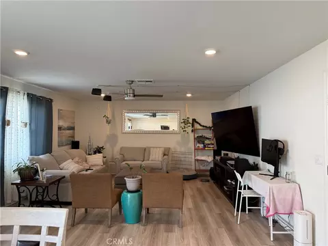 5564 Spur Dr, Hemet, CA 92545 photo 3