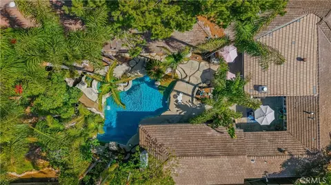 451 N Baldy Vis, Glendora, CA 91741