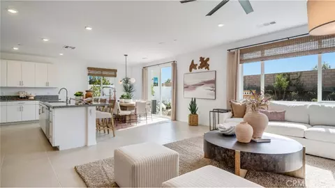 300 Grand Sky Ln, Perris, CA 92570
