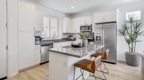 1303 Galaxy Way, Rialto, CA 92376