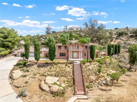 28368 Rawlings Rd, Hemet, CA 92544