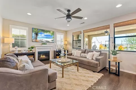 Living - 31724 Abruzzo, Temecula, CA 92591 photo 2 of 5