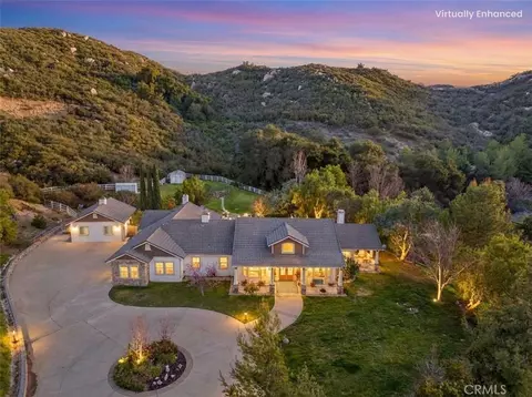41275 Hacienda Dr, Murrieta, CA 92562
