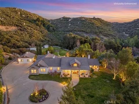 41275 Hacienda Dr, Murrieta, CA 92562
