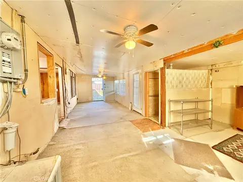 Entry Way - 84607 Searles St, Trona, CA 93562 photo 4 of 4