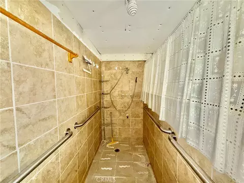 Bath - 84607 Searles St, Trona, CA 93562 photo 2 of 2