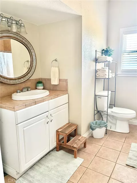 Bath - 13331 Holly St, Trona, CA 93562 photo 1 of 3
