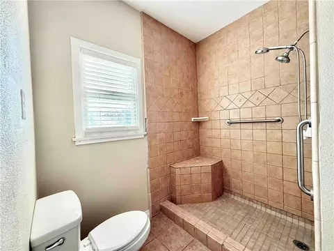 Bath - 13331 Holly St, Trona, CA 93562 photo 4 of 4