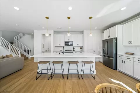 Kitchen - 32017 Radiant Dr, Temecula, CA 92591 photo 4 of 6