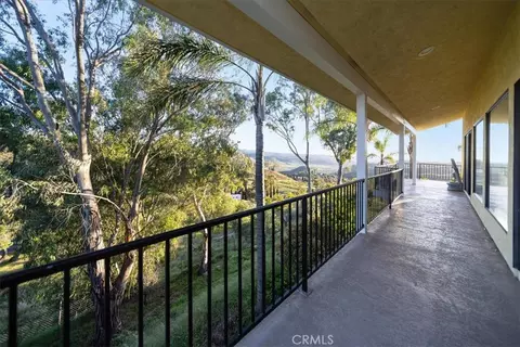 Exterior - 4408 Brodea Ln, Fallbrook, CA 92028 photo 9 of 14