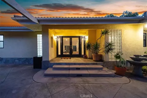 Exterior - 4408 Brodea Ln, Fallbrook, CA 92028 photo 3 of 14