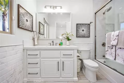 Bath - 4709 Briana Ct, Fallbrook, CA 92028 photo 6 of 7
