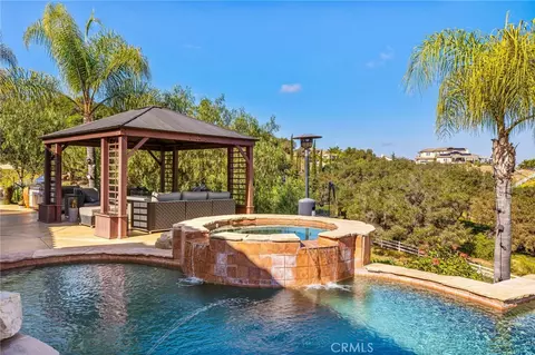 Exterior - 4709 Briana Ct, Fallbrook, CA 92028 photo 2 of 12