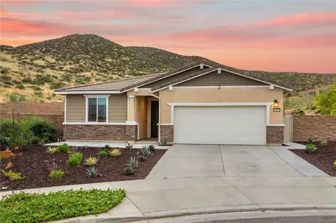 28481 Vela Dr, Menifee, CA 92586