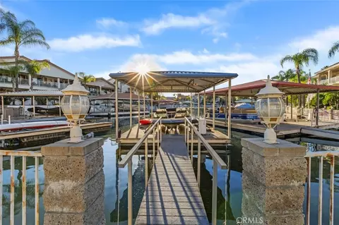 30249 Point Marina Dr, Canyon Lake, CA 92587