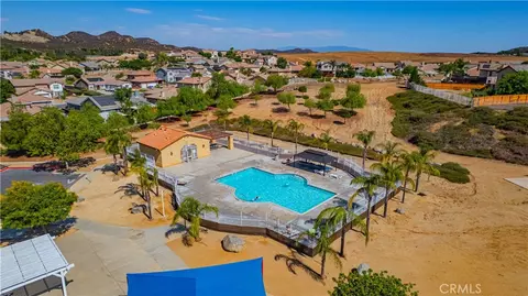 View/Area - 33778 Wagon Train Dr, Wildomar, CA 92595 photo 10 of 11