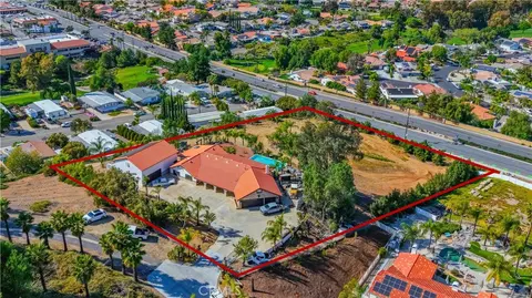 30861 Blackhorse Dr, Canyon Lake, CA 92587