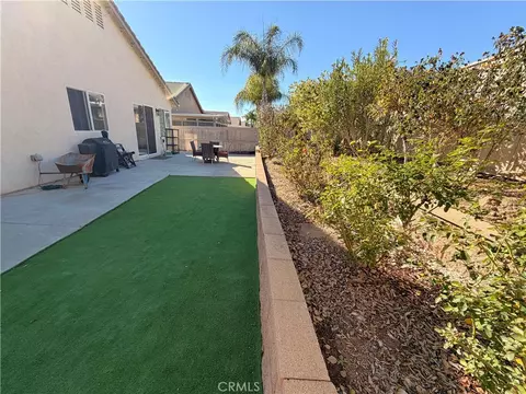 Exterior - 27966 Crystal Spg, Menifee, CA 92584 photo 5 of 8