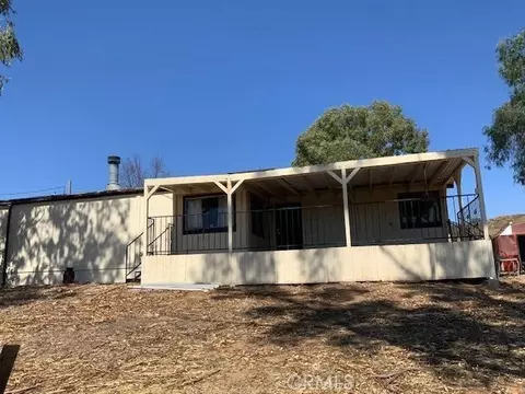 38500 San Ignacio Rd, Hemet, CA 92544