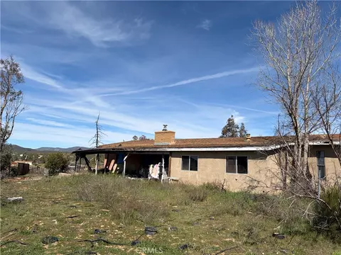 39175 Boulder Dr, Anza, CA 92539 photo 2