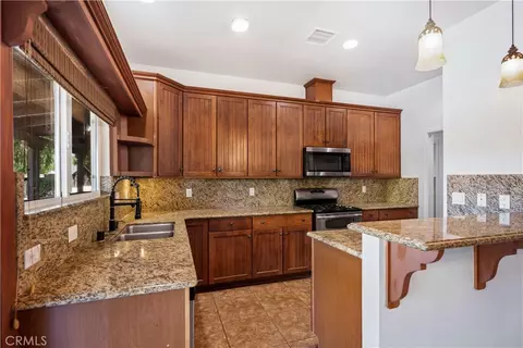 Kitchen - 38831 Pauba, Temecula, CA 92592 photo 2 of 2