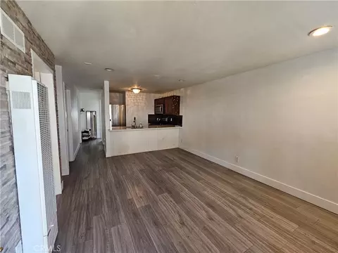 237 50th St #32, San Diego, CA 92102