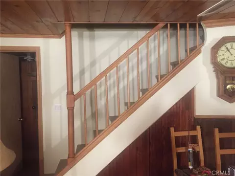 Entry Way - 9112 Torrey Pines Rd, Forest Falls, CA 92339 photo 2 of 2