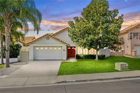 24333 Gitano Dr, Murrieta, CA 92562