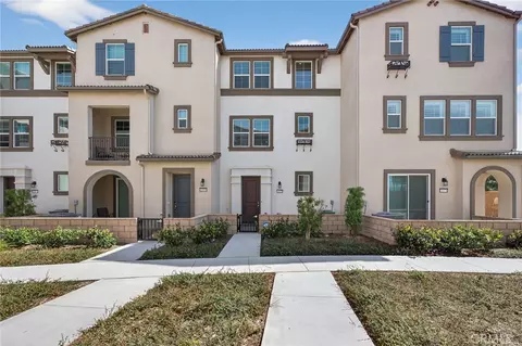 40379 Melrose Dr, Temecula, CA 92591