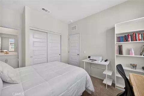 Bedroom - 40379 Melrose Dr, Temecula, CA 92591 photo 3 of 7