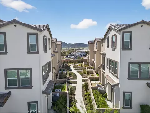 Exterior - 40379 Melrose Dr, Temecula, CA 92591 photo 6 of 12