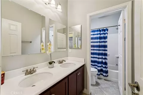 Bath - 28552 Rustic Glen St, Menifee, CA 92584 photo 3 of 3