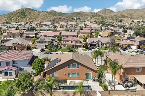 View/Area - 28552 Rustic Glen St, Menifee, CA 92584 photo 6 of 8
