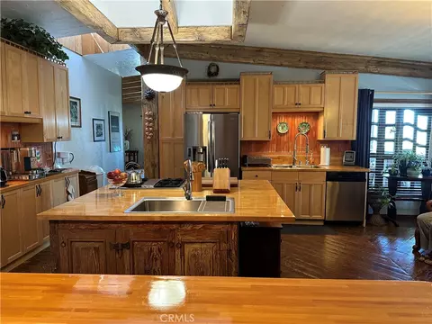 Kitchen - 57260 Ramsey Rd, Anza, CA 92539 photo 3 of 3