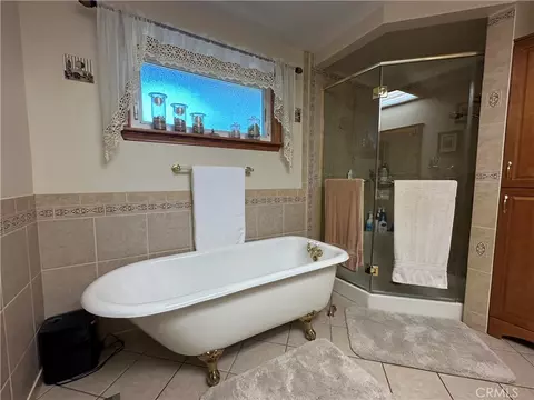 Bath - 57260 Ramsey Rd, Anza, CA 92539 photo 1 of 4