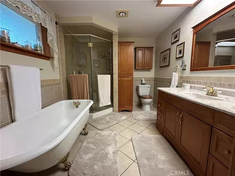 Bath - 57260 Ramsey Rd, Anza, CA 92539 photo 2 of 4