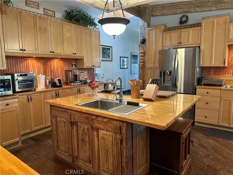 Kitchen - 57260 Ramsey Rd, Anza, CA 92539 photo 1 of 3