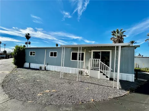 430 N Palm Ave #72, Hemet, CA 92543