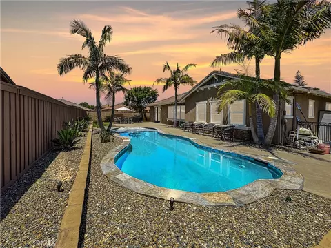 2025 James Gaynor St, Fallbrook, CA 92028
