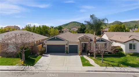 28245 Little Lake Ct, Menifee, CA 92585