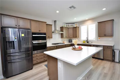 25377 Circle Stone Dr, Menifee, CA 92586