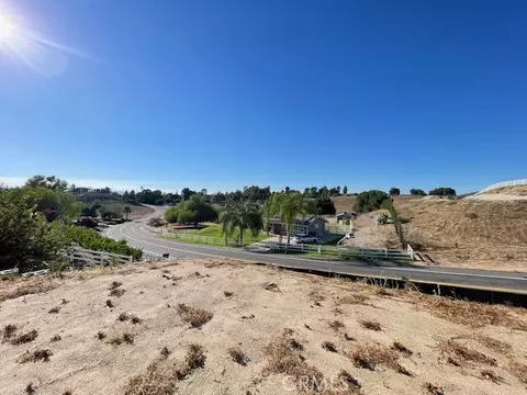 30551 Via Norte, Temecula, CA 92591 photo 3
