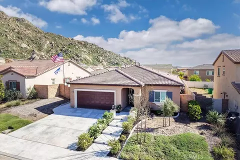 30151 Meadow Oaks, Menifee, CA 92585