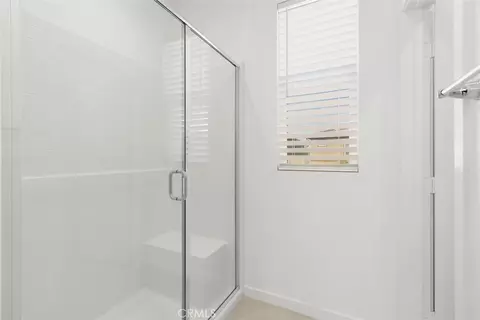 Bath - 32844 Brunello, Temecula, CA 92591 photo 2 of 2