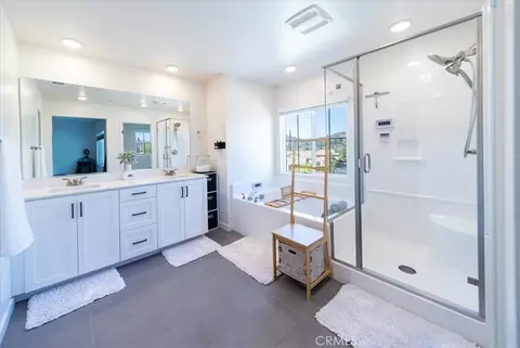 Bath - 35246 Blossom, Fallbrook, CA 92028 photo 2 of 3